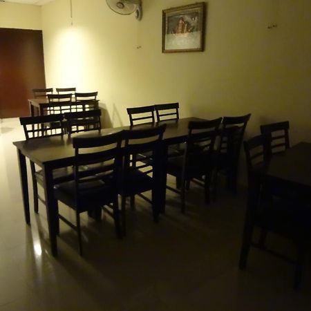 Hotel Siam International Delhi Kültér fotó