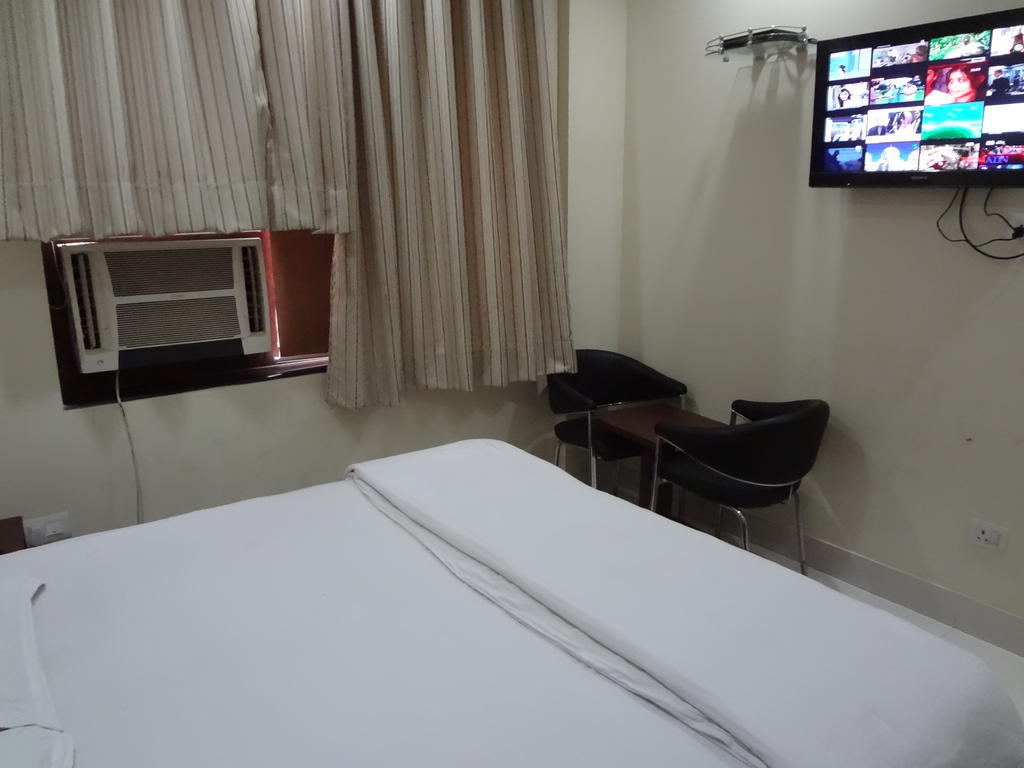 Hotel Siam International Delhi Kültér fotó