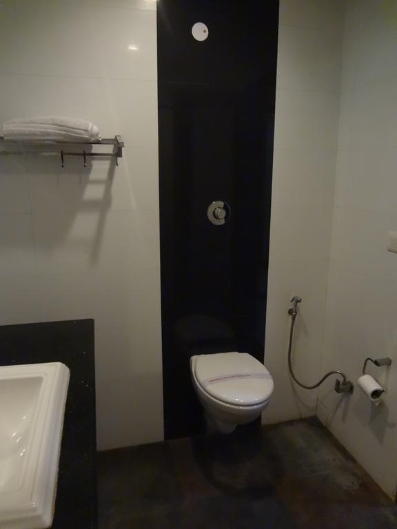 Hotel Siam International Delhi Kültér fotó