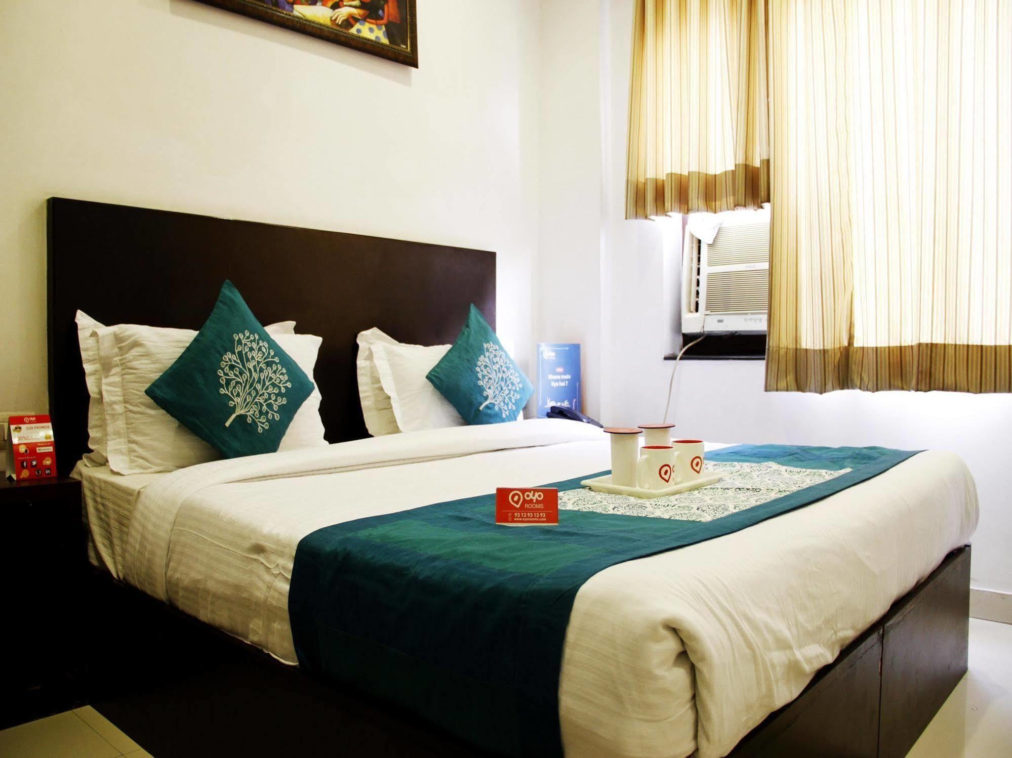 Hotel Siam International Delhi Kültér fotó