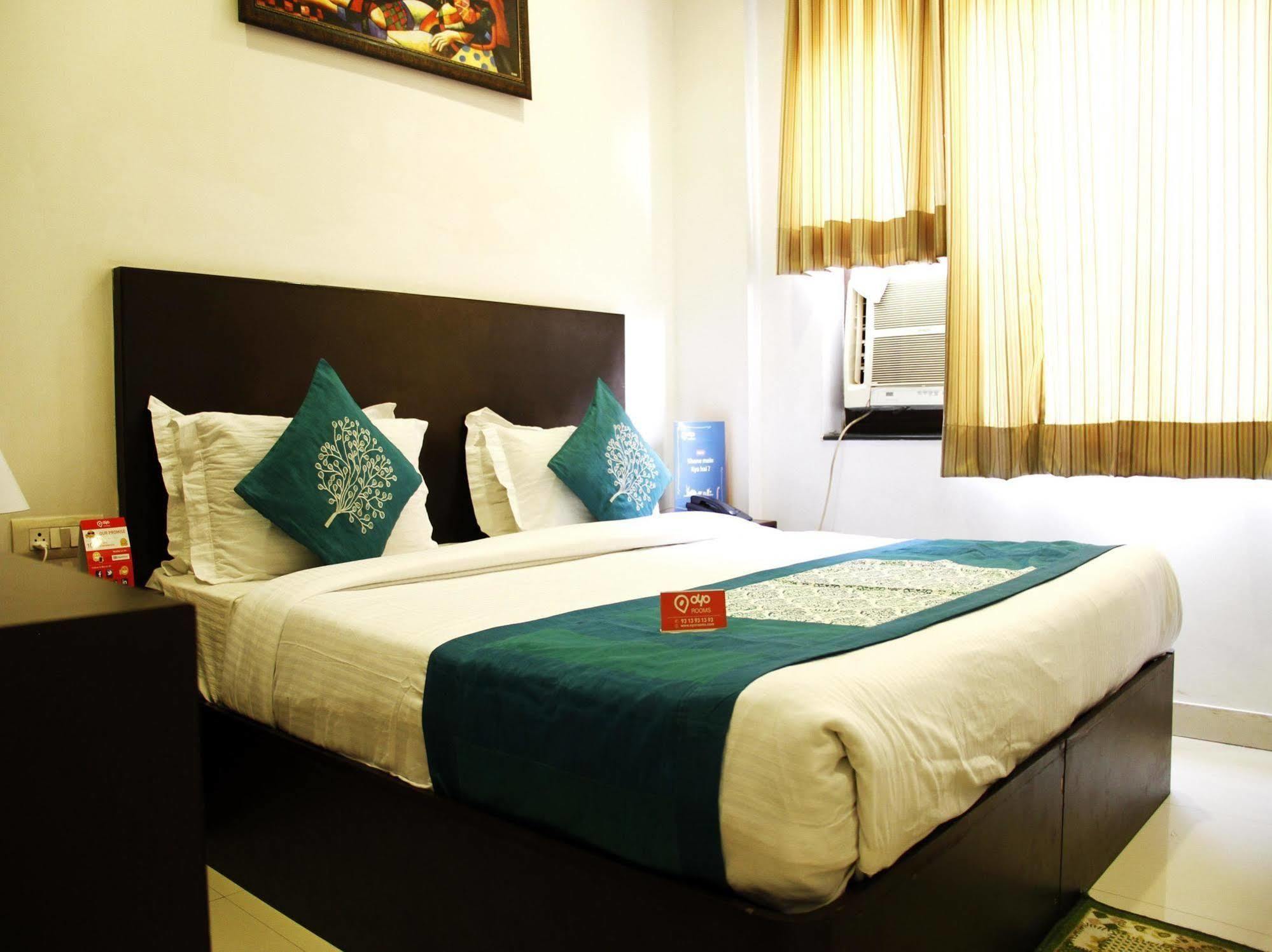 Hotel Siam International Delhi Kültér fotó