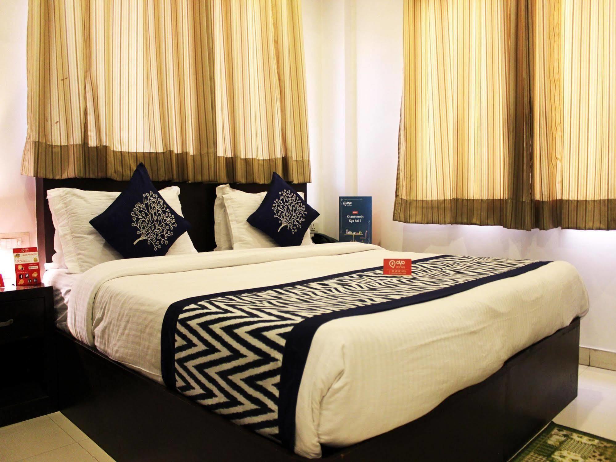 Hotel Siam International Delhi Kültér fotó
